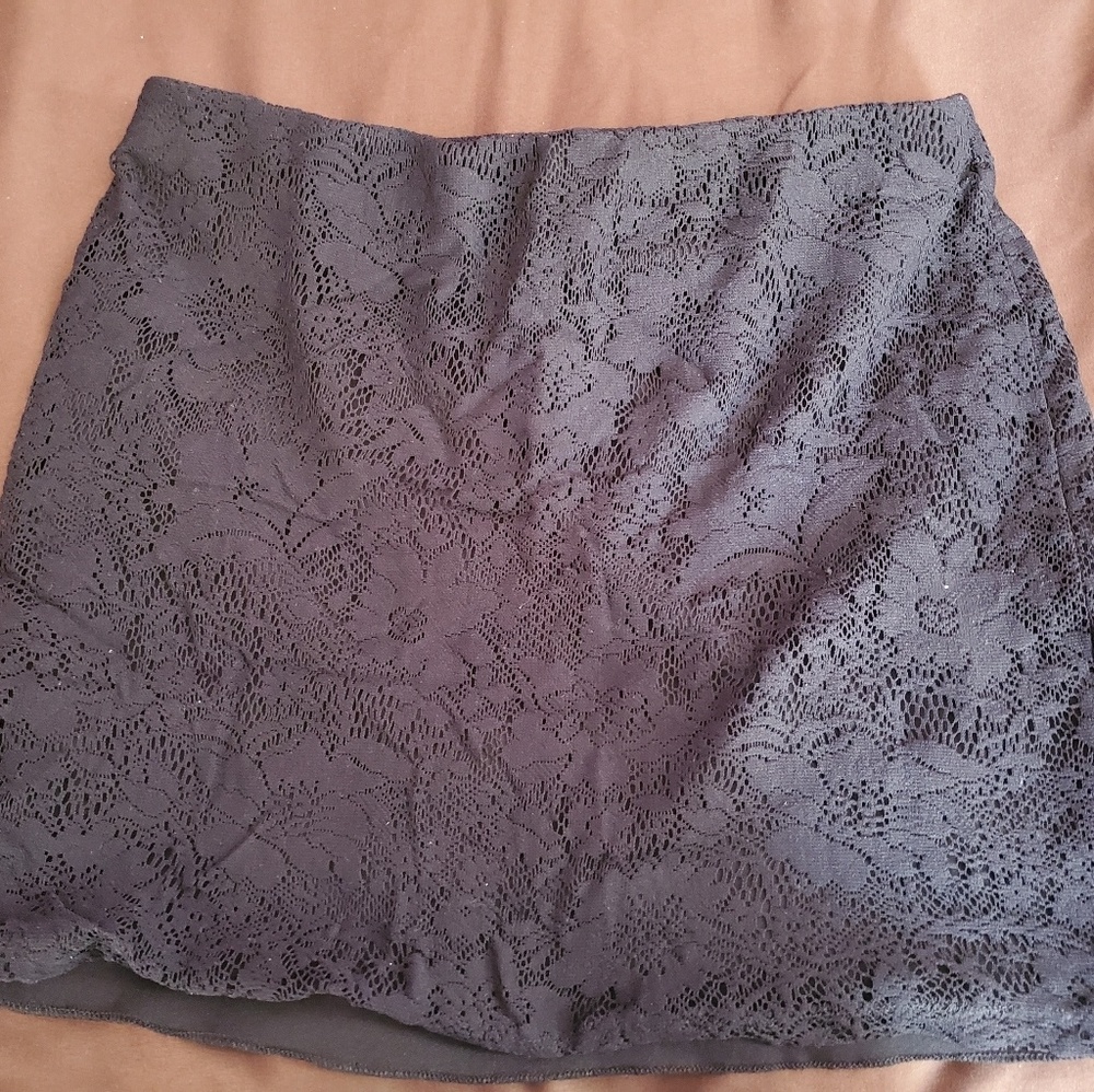 Black skirt